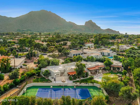6200 E Naumann Dr, Paradise Valley, AZ 85253