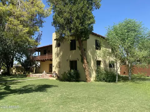 Exterior - 520 E Orange Dr, Phoenix, AZ 85012 photo 2 of 3