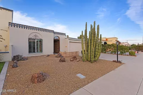 6278 E Catalina Dr, Scottsdale, AZ 85251