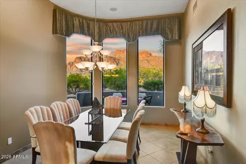 Dining - 822 S Broadway Ln, Apache Junction, AZ 85119 photo 1 of 2
