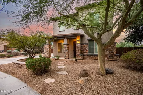 26140 N 83rd Ln, Peoria, AZ 85383