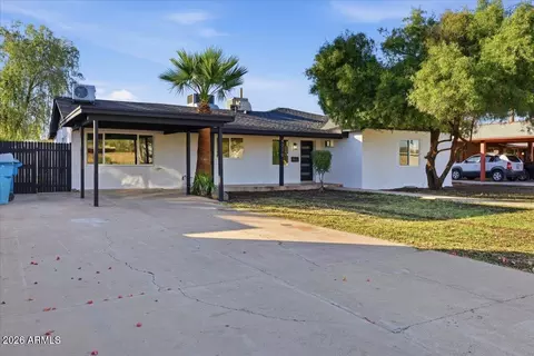 Exterior - 4210 N 18th Ave, Phoenix, AZ 85015 photo 1 of 6