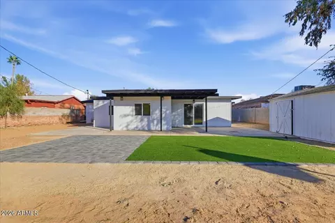 Exterior - 4210 N 18th Ave, Phoenix, AZ 85015 photo 2 of 6