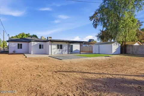 Exterior - 4210 N 18th Ave, Phoenix, AZ 85015 photo 3 of 6