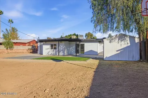 Exterior - 4210 N 18th Ave, Phoenix, AZ 85015 photo 4 of 6
