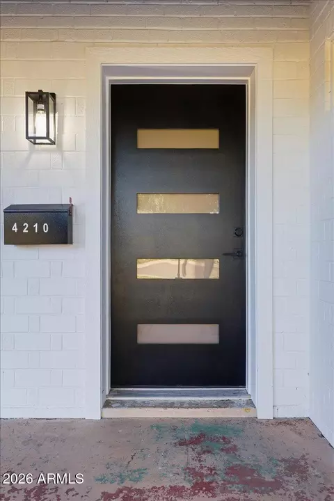 Exterior - 4210 N 18th Ave, Phoenix, AZ 85015 photo 6 of 6
