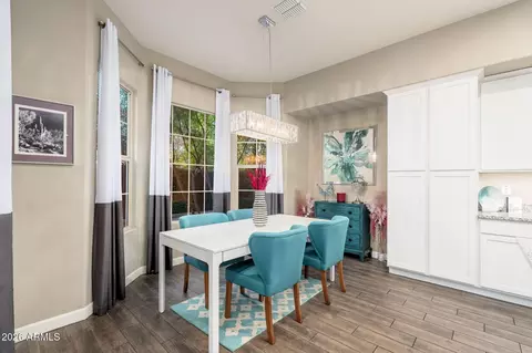 Dining - 3067 N 33rd Pl, Phoenix, AZ 85018 photo 1 of 1