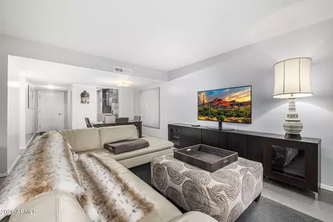 1107 W Osborn Rd #118, Phoenix, AZ 85013