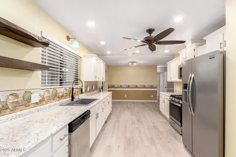 Kitchen - 1818 W 15th Ln, Apache Junction, AZ 85120 photo 3 of 4