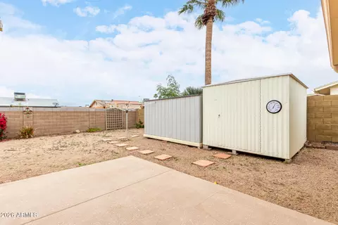 Exterior - 1818 W 15th Ln, Apache Junction, AZ 85120 photo 4 of 7