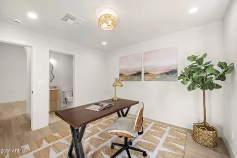 Other - 4512 N 38th St, Phoenix, AZ 85018 photo 4 of 6