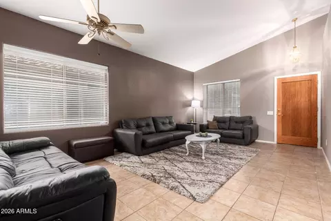 21030 N 66th Ln, Glendale, AZ 85308