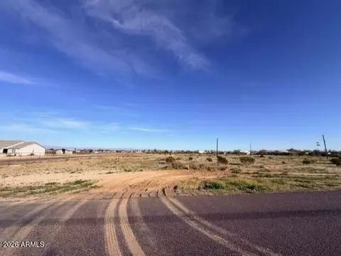 30225 N Varnum Rd #20, San Tan Valley, AZ 85143