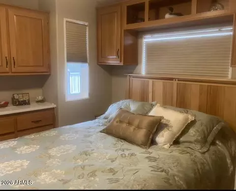 400 N Plaza Dr #8, Apache Junction, AZ 85120 photo 8
