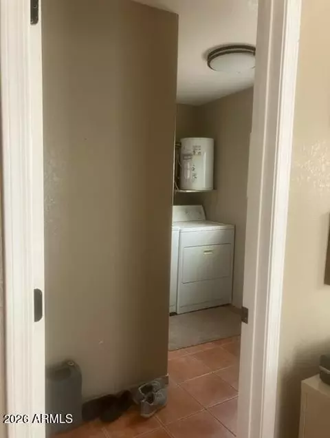 400 N Plaza Dr #8, Apache Junction, AZ 85120 photo 13