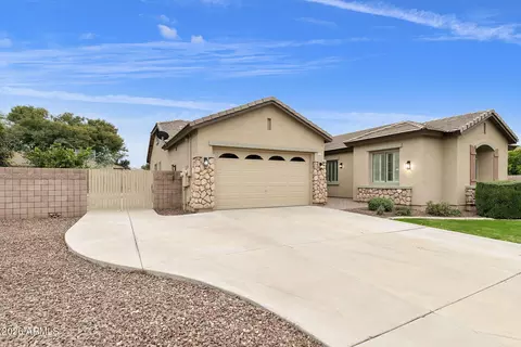 18495 E Lark Dr, Queen Creek, AZ 85142