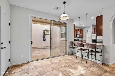 Entry Way - 955 S Henry Ln, Gilbert, AZ 85296 photo 7 of 8