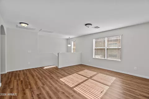 Living - 955 S Henry Ln, Gilbert, AZ 85296 photo 4 of 5