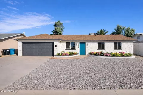 8618 W Clarendon Ave, Phoenix, AZ 85037