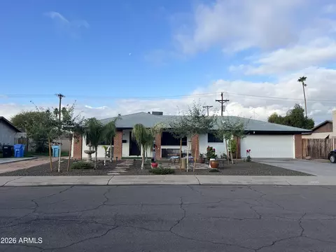 4814 N 62nd Dr, Phoenix, AZ 85033