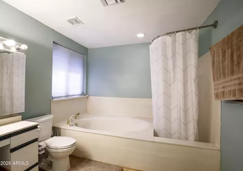 4529 E Heatherbrae Dr, Phoenix, AZ 85018 photo 13