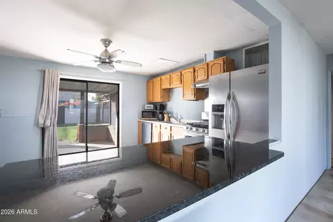 4529 E Heatherbrae Dr, Phoenix, AZ 85018 photo 8