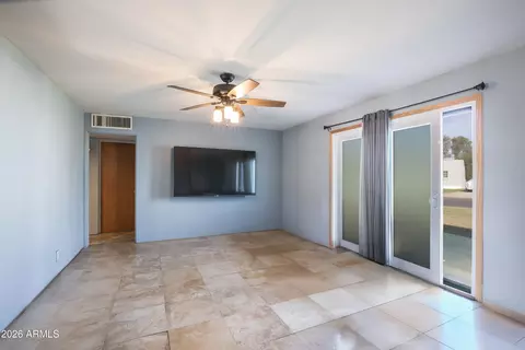 4529 E Heatherbrae Dr, Phoenix, AZ 85018 photo 3