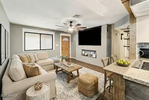 1249 W Oakland St, Chandler, AZ 85224