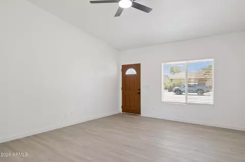 5108 E Shomi St, Phoenix, AZ 85044 photo 5