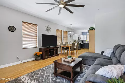 Living - 945 W Wendy Way, Gilbert, AZ 85233 photo 3 of 4
