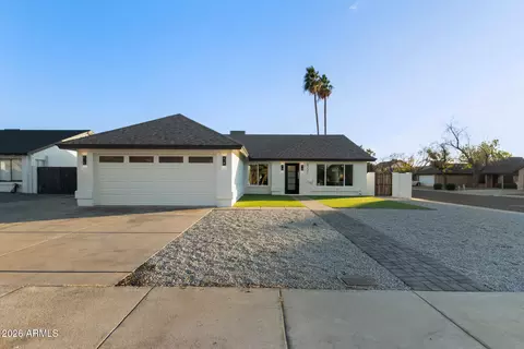 6221 W Comet Ave, Glendale, AZ 85302