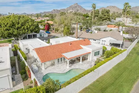 View/Area - 2521 E Marshall Ave, Phoenix, AZ 85016 photo 1 of 4
