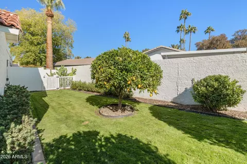 Exterior - 2521 E Marshall Ave, Phoenix, AZ 85016 photo 2 of 3