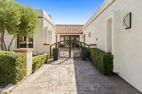 Exterior - 2521 E Marshall Ave, Phoenix, AZ 85016 photo 1 of 3