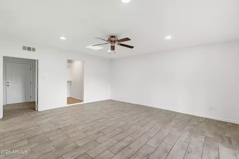 2219 S River Dr, Tempe, AZ 85282 photo 17
