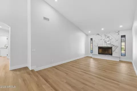 2112 E Laurel St, Mesa, AZ 85213 photo 6