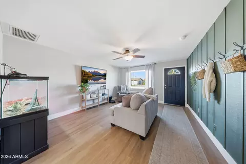 Entry Way - 3317 E Bloomfield Rd, Phoenix, AZ 85032 photo 1 of 2