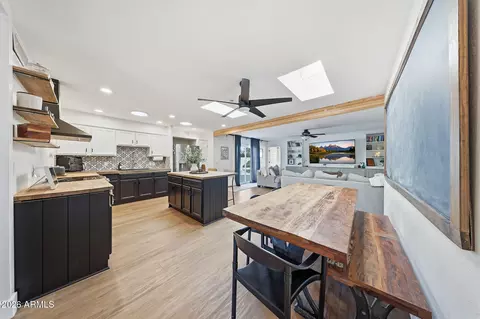 Kitchen - 3317 E Bloomfield Rd, Phoenix, AZ 85032 photo 2 of 3