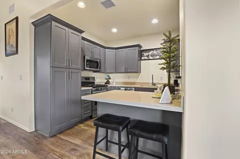 Kitchen - 1141 Elk Rim Ct, Pine, AZ 85544 photo 2 of 3