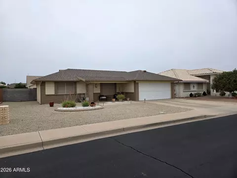 8227 E Nopal Ave, Mesa, AZ 85209 photo 2