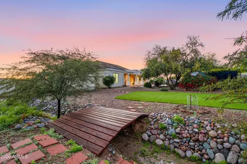 Exterior - 7618 E Presidio St, Mesa, AZ 85207 photo 7 of 8