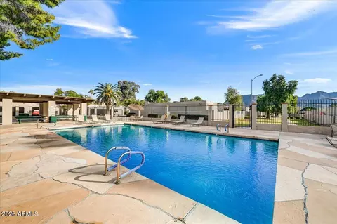 925 E Cochise Dr, Phoenix, AZ 85020 photo 32