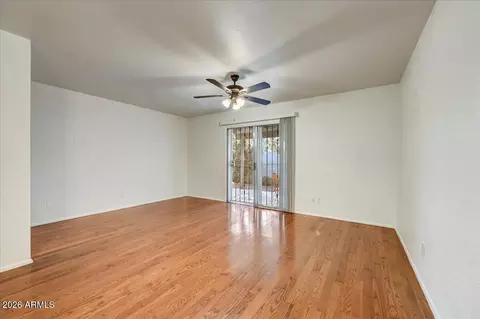 925 E Cochise Dr, Phoenix, AZ 85020 photo 7