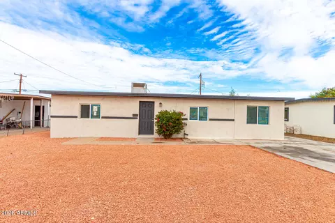 2242 E Nancy Ln, Phoenix, AZ 85042
