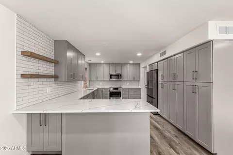 Kitchen - 6455 E Raftriver St, Mesa, AZ 85215 photo 4 of 4