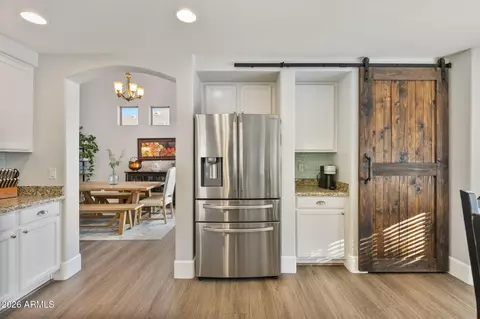 Entry Way - 4237 E Patrick St, Gilbert, AZ 85295 photo 3 of 4