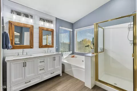 Bath - 4237 E Patrick St, Gilbert, AZ 85295 photo 2 of 3