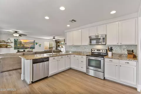 Kitchen - 4237 E Patrick St, Gilbert, AZ 85295 photo 5 of 5