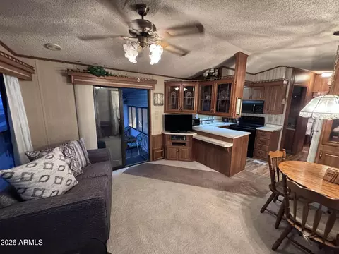 702 S Meridian Rd, Apache Junction, AZ 85120