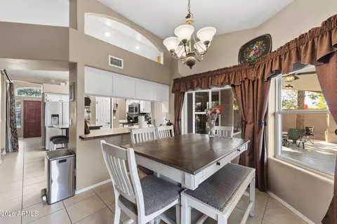 Dining - 844 N Oracle --, Mesa, AZ 85203 photo 3 of 3